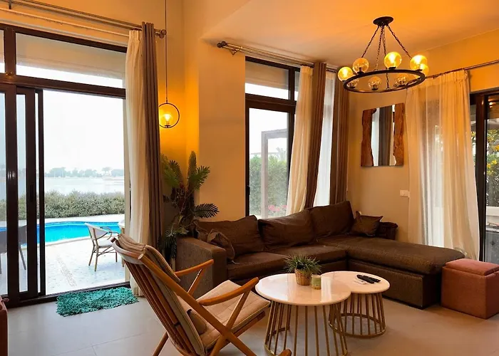 Villa Cyan 18